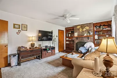 605 W 19th Avenue, Gastonia, NC 28052 - Photo 9