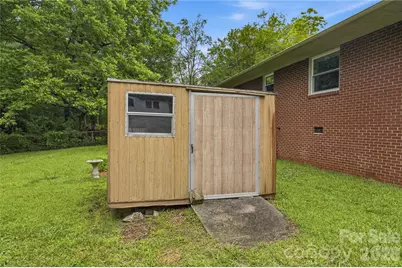 605 W 19th Avenue, Gastonia, NC 28052 - Photo 33