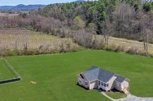 139 Mullinax Dr, Hendersonville, NC 28792 - Photo 19
