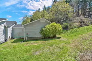 228 Vilas Overlook Dr, Vilas, NC 28692 - Photo 11