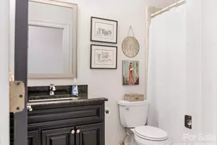 1232 Dilworth Crescent Row, Charlotte, NC 28203 - Photo 21