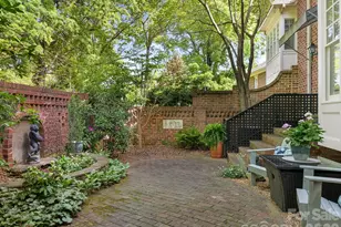 1232 Dilworth Crescent Row, Charlotte, NC 28203 - Photo 25