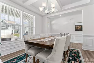 108 Thornberry Rd, Hendersonville, NC 28792 - Photo 3