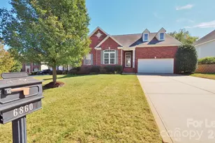 6860 Lakecrest Ct, Denver, NC 28037 - Photo 3