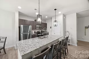 204 Overstone Ct, Fort Mill, SC 29715 - Photo 9