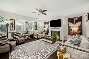 5327 Baker Ln, Clover, SC 29710 - Photo 7