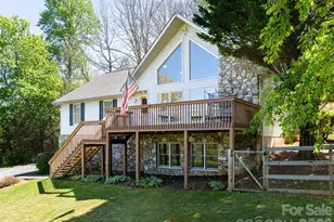 15 Tiffany Ln, Asheville, NC 28804 - Photo 3