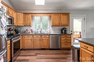 15 Tiffany Ln, Asheville, NC 28804 - Photo 17