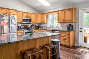 15 Tiffany Ln, Asheville, NC 28804 - Photo 15