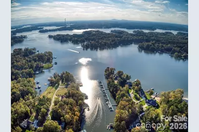 152 Fox Hunt Drive, Mooresville, NC 28117 - Photo 3