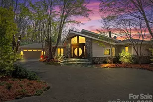 221 Connection Cir, Robbinsville, NC 28771 - Photo 3