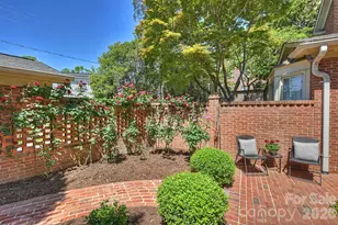 2320 Selwyn Ave, Charlotte, NC 28207 - Photo 41