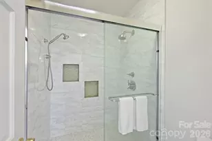 2320 Selwyn Ave, Charlotte, NC 28207 - Photo 33