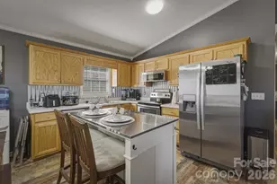 4240 Hickory Nut Ridge Rd, Hudson, NC 28638 - Photo 15