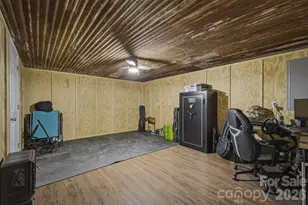 4240 Hickory Nut Ridge Rd, Hudson, NC 28638 - Photo 23