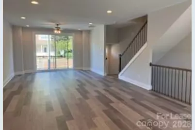 371 S Bruns Avenue, Charlotte, NC 28208 - Photo 19