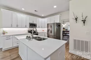 8926 Scottsboro Dr, Huntersville, NC 28078 - Photo 15