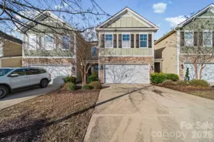 1425 Bramblewood Dr, Fort Mill, SC 29708 - Photo 3
