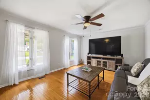 1215 Hillside Dr, Gastonia, NC 28052 - Photo 11