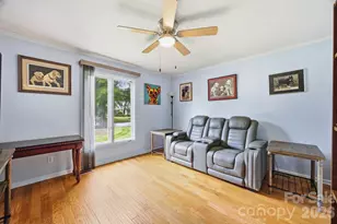 1215 Hillside Dr, Gastonia, NC 28052 - Photo 25
