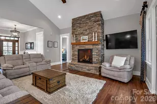 570 Deanne Dr, Rock Hill, SC 29730 - Photo 9