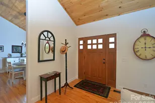 95 Creeks Edge Dr, Hendersonville, NC 28739 - Photo 9