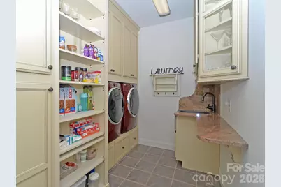 95 Creeks Edge Drive, Hendersonville, NC 28739 - Photo 15