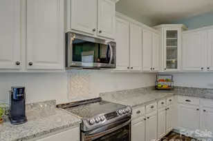 2610 Courtland Dr, Clover, SC 29710 - Photo 3