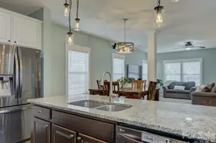 2610 Courtland Dr, Clover, SC 29710 - Photo 5