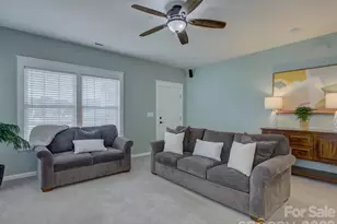 2610 Courtland Dr, Clover, SC 29710 - Photo 9