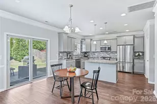 7041 Carnwarth Lane, Fort Mill, SC 29707 - Photo 9