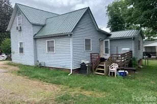 522 W Concord St, Morganton, NC 28655 - Photo 3