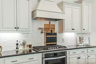 2077 Tatton Hall Rd, Fort Mill, SC 29715 - Photo 7