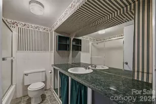 101 Regina Dr, Morganton, NC 28655 - Photo 29