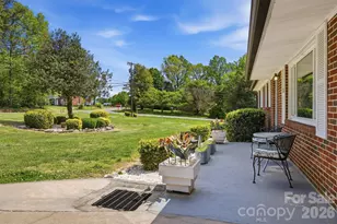 101 Regina Dr, Morganton, NC 28655 - Photo 11