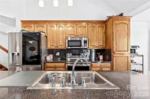 1530 Danlee Dr, Lancaster, SC 29720 - Photo 9