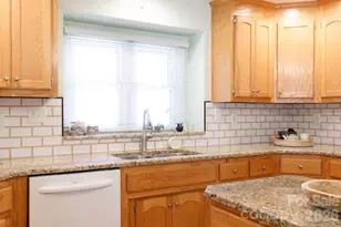 228 Timberlane Dr, Belmont, NC 28012 - Photo 21