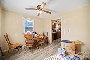 108 Crest St, Belmont, NC 28012 - Photo 5