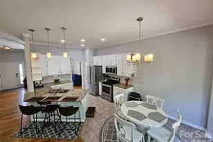 11632 Long Forest Dr, Charlotte, NC 28269 - Photo 5