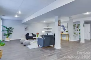 11632 Long Forest Dr, Charlotte, NC 28269 - Photo 17