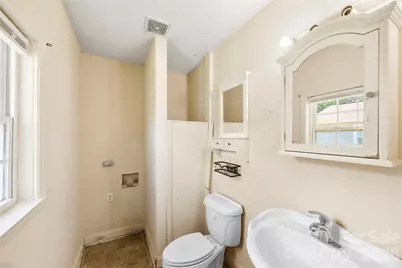 621 Pennsylvania Avenue, Charlotte, NC 28216 - Photo 11
