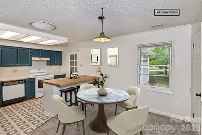 7 Teaneck Circle, Hendersonville, NC 28791 - Photo 13