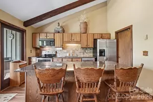 302 Eagles Nest Ct S, Mars Hill, NC 28754 - Photo 7