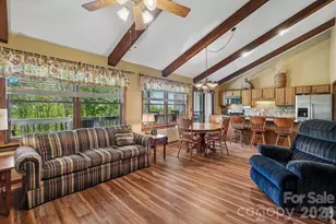 302 Eagles Nest Ct S, Mars Hill, NC 28754 - Photo 5