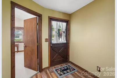 302 Eagles Nest Court S, Mars Hill, NC 28754 - Photo 5