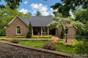 11 High Meadow Dr, Weaverville, NC 28787 - Photo 3