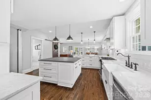 2240 Bay St, Charlotte, NC 28205 - Photo 7