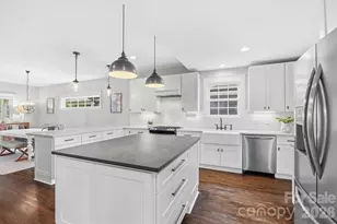 2240 Bay St, Charlotte, NC 28205 - Photo 9