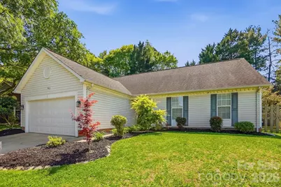 3419 Pondridge Court, Charlotte, NC 28269 - Photo 1