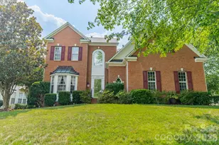 6216 Creek Breeze Rd, Charlotte, NC 28269 - Photo 1